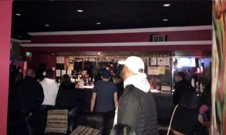 Alcohol, sexo grupal y descontrol: la sorpresa de la policía de Nueva York al irrumpir en un club swinger Alcohol, sexo grupal y descontrol: la sorpresa de la policía de Nueva York al irrumpir en un club swinger