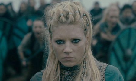 vikingos: el souvenir que se llevo lagertha del rodaje vikingos: el souvenir que se llevo lagertha del rodaje
