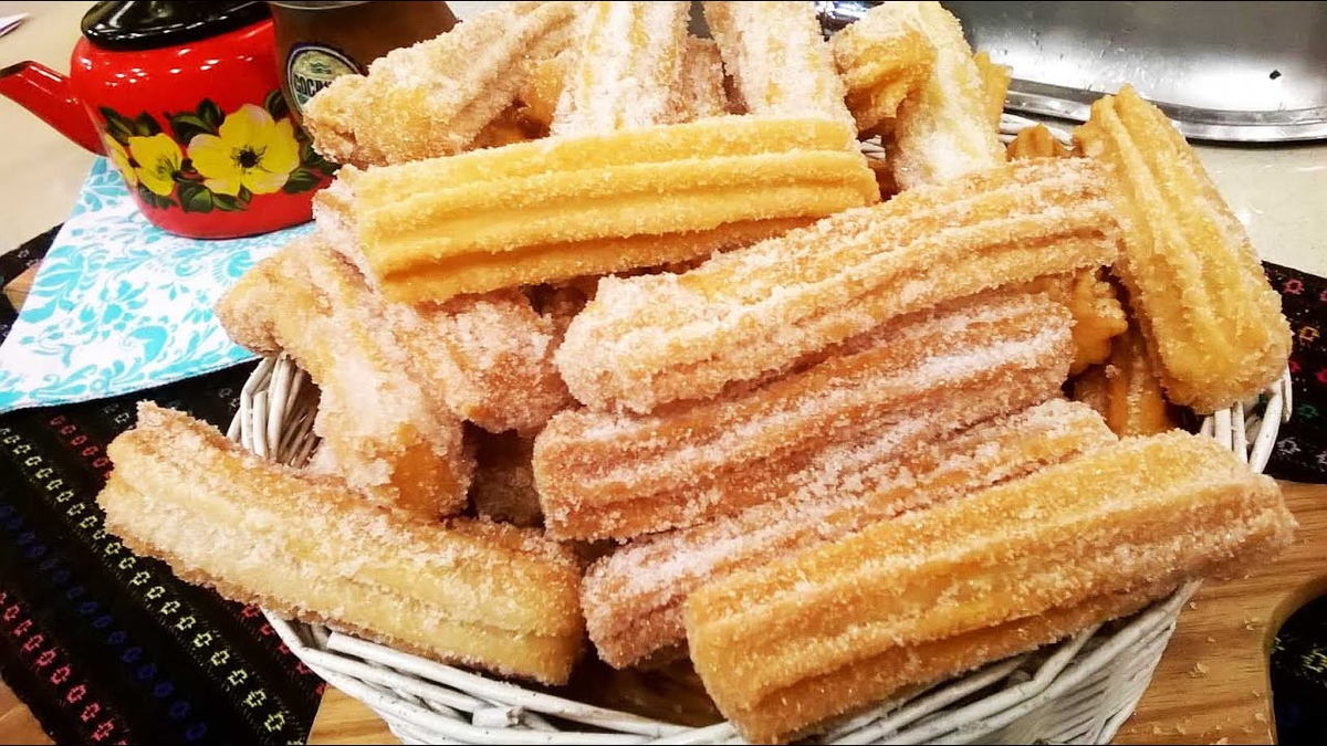 Los churros rellenos de dulce de leche son una excelente opción para merendar. Los churros rellenos de dulce de leche son una excelente opción para merendar.