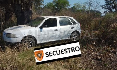 Recuperaron un auto tras un operativo cerrojo en Santo Tomé Recuperaron un auto tras un operativo cerrojo en Santo Tomé