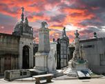 fantasmas, mitos y leyendas del cementerio de la recoleta