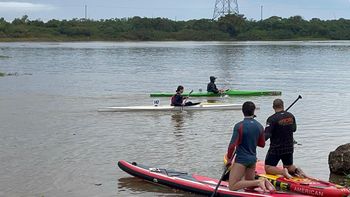 Más de 130 palistas participaron del torneo de canotaje de velocidad en la Laguna Setúbal