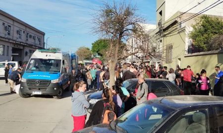 El siniestro se desató en el segundo piso del hospital de niños San Roque de Paraná. El siniestro se desató en el segundo piso del hospital de niños San Roque de Paraná.