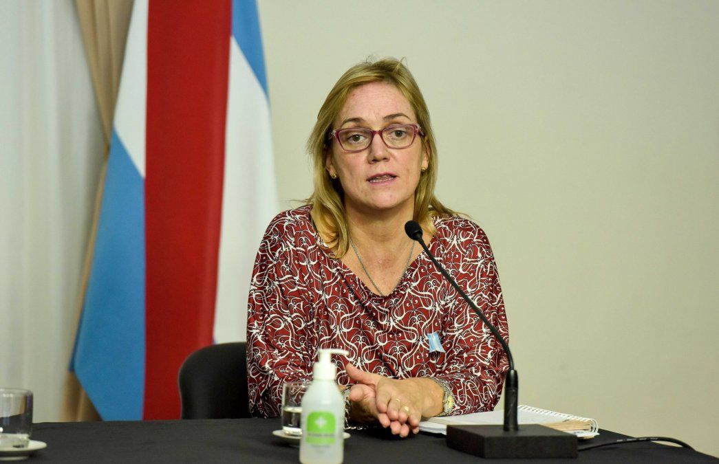 La secretaria de Salud de Entre Ríos, Carina Reh, explicó que el aumento de casos de covid-19 se registra principalmente "en localidades de mayor población", como Paraná, Concordia y Gualeguaychú.