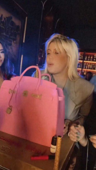 Wanda Nara y una torta especial inspirada en sus carteras Hermes.