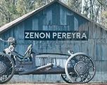 Los inmigrantes europeos trajeron a Zenón Pereyra la receta ancestral del ajenjo y una simbología masónica que todavía marca la arquitectura y los misterios de sus casonas más antiguas. Los inmigrantes europeos trajeron a Zenón Pereyra la receta ancestral del ajenjo y una simbología masónica que todavía marca la arquitectura y los misterios de sus casonas más antiguas.