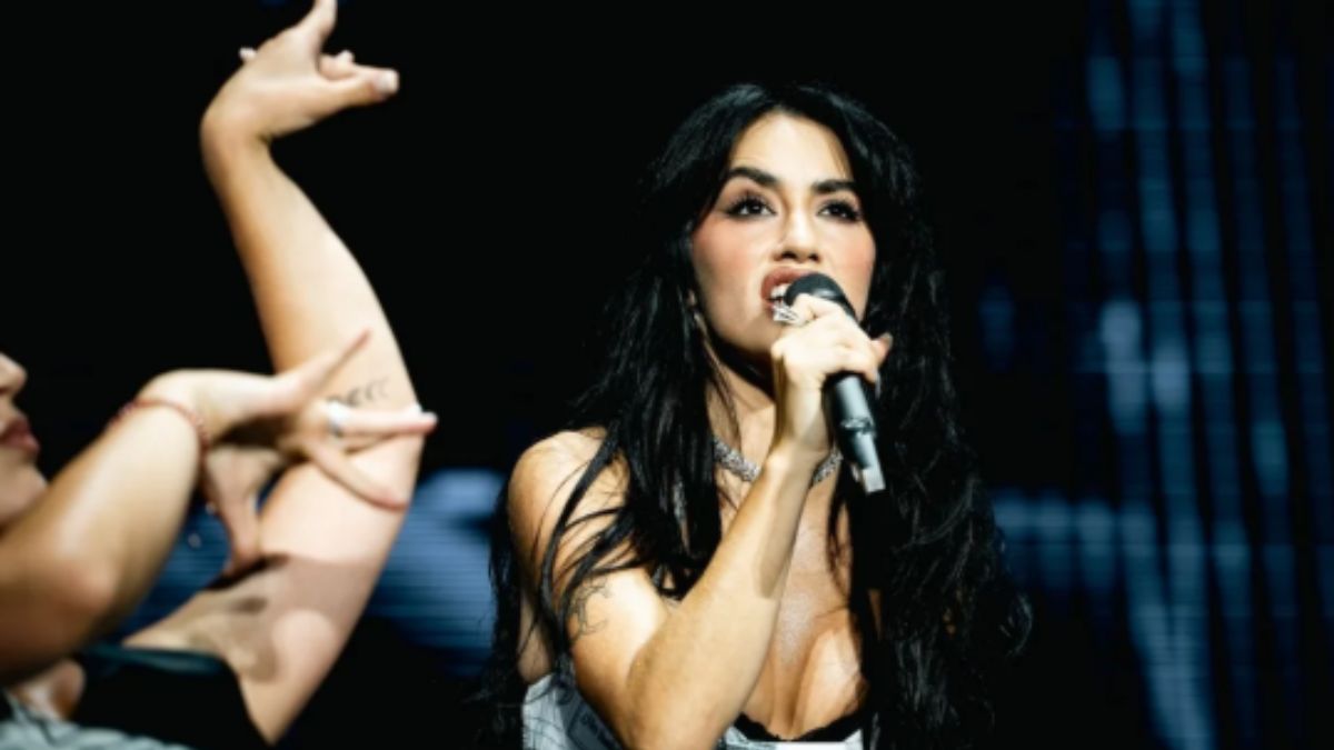 Lali Espósito volvió a elegir el escenario para sentar posición frente a los ataques del mandatario.