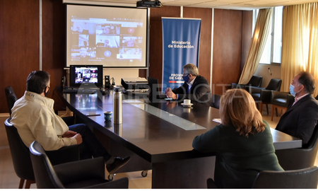 Las negociaciones se realizan de manera virtual.