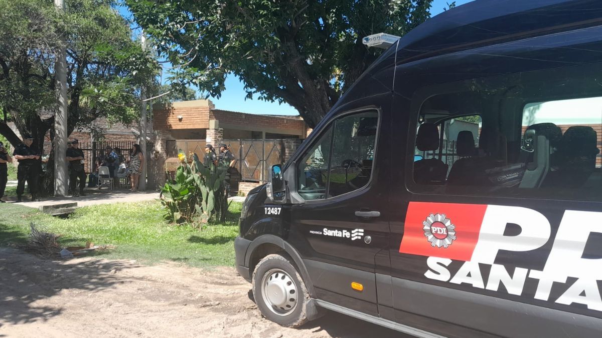 Un hombre de 51 años fue arrestado este jueves tras recibir el alta médica. Está acusado de matar a su pareja en su casa de Reconquista.