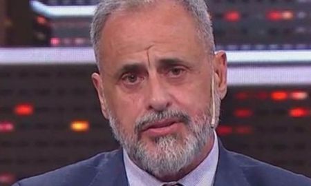 El ex conductor de TV Nostra dio a conocer que se había contagiado a través de su cuenta de Twitter. El ex conductor de TV Nostra dio a conocer que se había contagiado a través de su cuenta de Twitter.