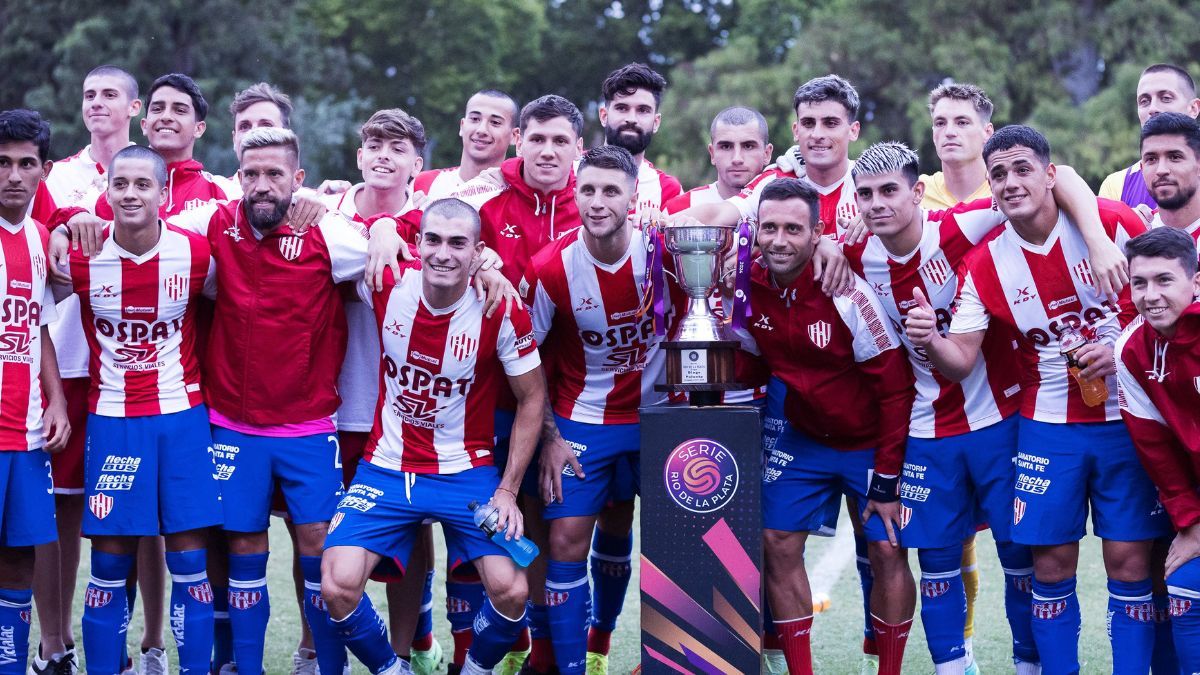 Unión igualó 0 a 0 ante Cesar Vallejo y se quedó con la copa Diego Polenta por la vía de los penales.