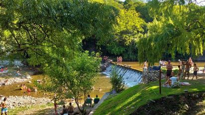 Ni Carlos Paz ni Cosquín: escapada a un pueblo de Córdoba que enamora con sus parrillas