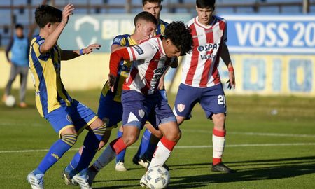 Rosario Central fue más que Unión y lo dejó en el camino. El Canalla enfrentará a Estudiantes en cuartos de final. Rosario Central fue más que Unión y lo dejó en el camino. El Canalla enfrentará a Estudiantes en cuartos de final.