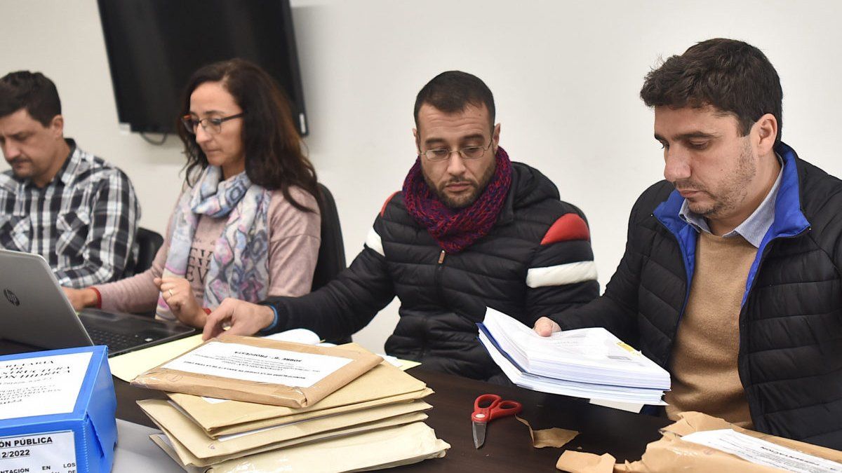 Cuatro empresas se presentaron a la compulsa: Coemyc S.A.