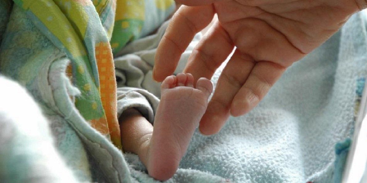 Un bebé de 37 días murió por coronavirus en Colombia