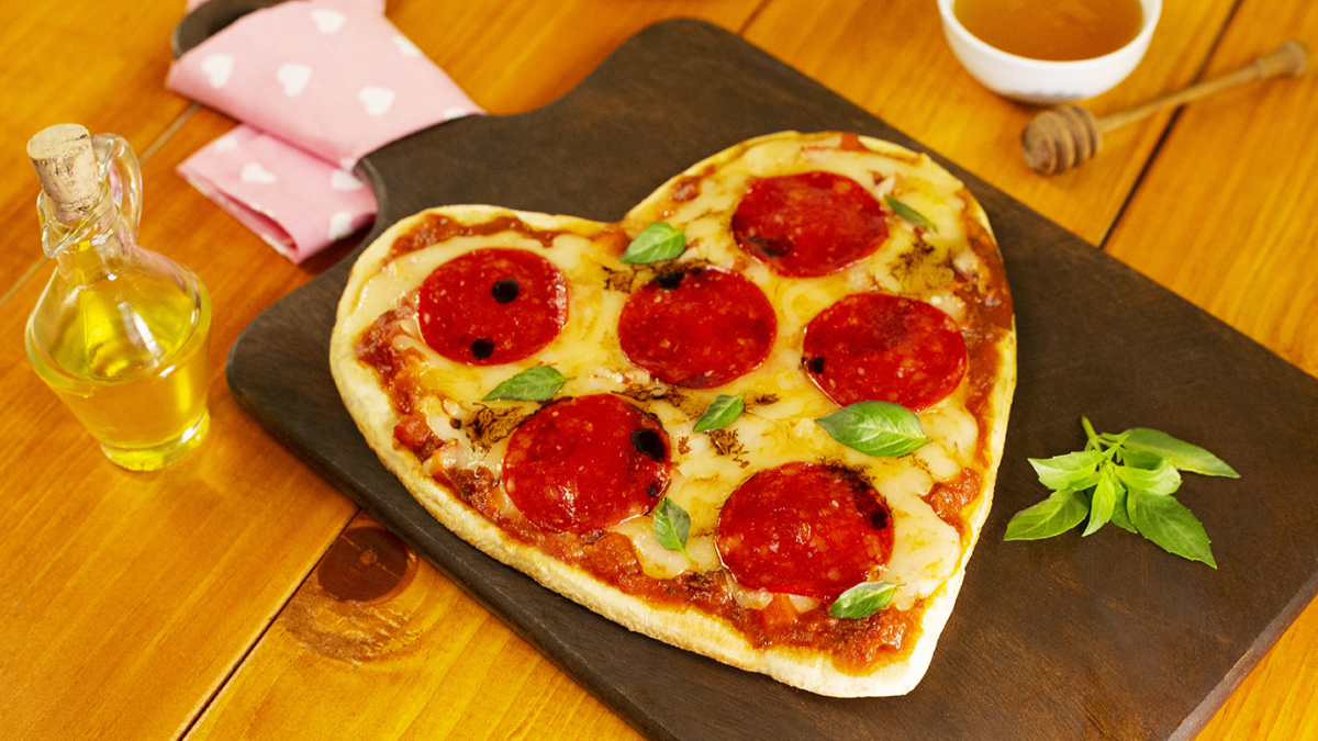 Pizzetas corazón: la receta perfecta para hacer en San Valentín