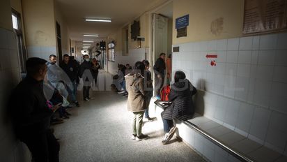 Salió a la puerta de su casa en Alto Verde y lo atacaron con un arma blanca en plena oscuridad