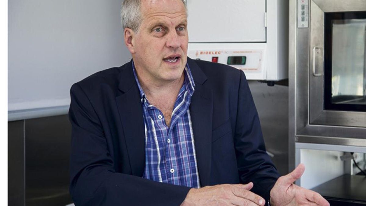 Además de la cuestión sanitaria se abordó otra de las problemáticas que deberá afrontar la cartera encabezada por Perczyk: la desvinculación de los estudiantes durante la pandemia.