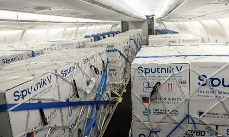 Sputnik V anunció este jueves que emprenderá una demanda por difamación contra la Agencia Nacional de Vigilancia Sanitaria de Brasil (Anvisa) por difundir intencionalmente información falsa e inexacta sobre el fármaco. Sputnik V anunció este jueves que emprenderá una demanda por difamación contra la Agencia Nacional de Vigilancia Sanitaria de Brasil (Anvisa) por difundir intencionalmente información falsa e inexacta sobre el fármaco.