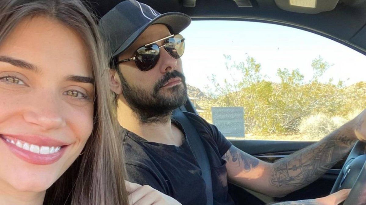 Eva De Dominici junto a Eduardo Cruz.