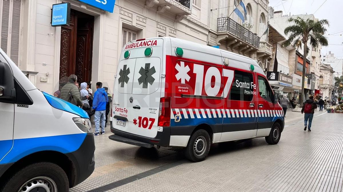 Los trabajadores del 107 paran por falta de ambulancias en la ciudad de Santa Fe.