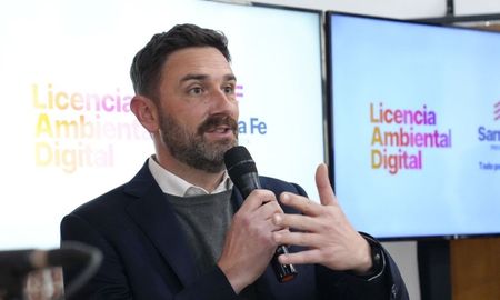 Enrique Estévez, ministro de Ambiente y Cambio Climático. Enrique Estévez, ministro de Ambiente y Cambio Climático.