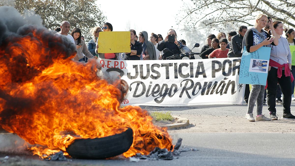 Por el caso se hicieron múltiples marchas en Recreo y Santa Fe para exigir justicia por el chico muerto. Por el caso se hicieron múltiples marchas en Recreo y Santa Fe para exigir justicia por el chico muerto.