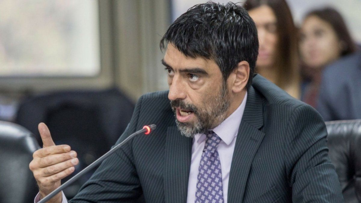 Rodolfo Tailhade sostiene que el patrimonio de De Andreis creció de manera injustificada.