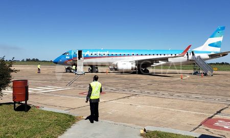 volvieron los vuelos a santa fe tras mas de siete meses sin actividad por la pandemia volvieron los vuelos a santa fe tras mas de siete meses sin actividad por la pandemia
