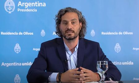 Por ley, tanto las provincias como la Ciudad de Buenos Aires pueden comprar vacunas por su cuenta, aseguró Cafiero. Por ley, tanto las provincias como la Ciudad de Buenos Aires pueden comprar vacunas por su cuenta, aseguró Cafiero.