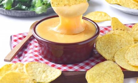 Aire de Santa Fe | salsa cheddar.jpg
