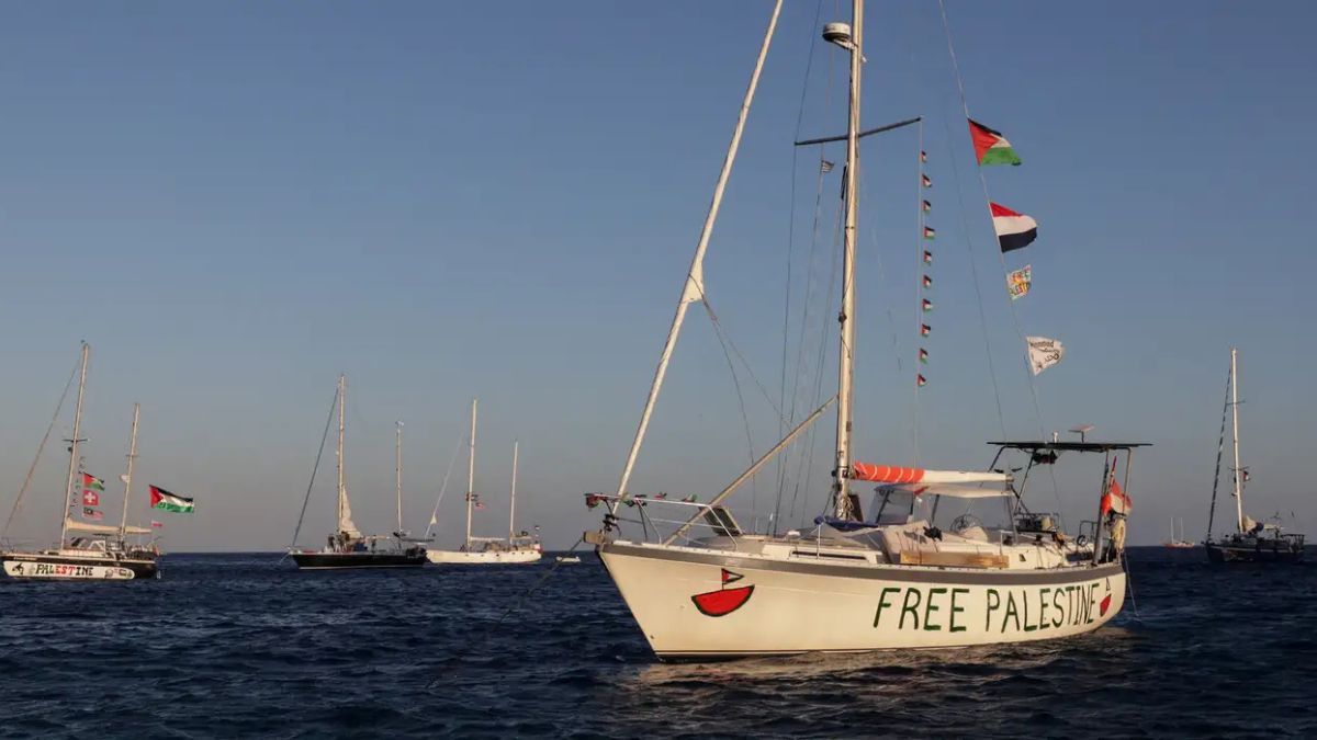 La iniciativa, denominada Global Sumud —que significa “resiliencia” en árabe—, partió en septiembre desde Barcelona. La iniciativa, denominada Global Sumud —que significa “resiliencia” en árabe—, partió en septiembre desde Barcelona.