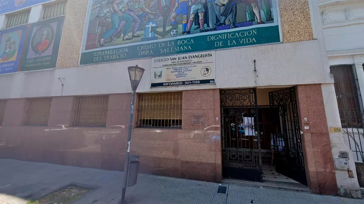 Hay cuatro alumnos imputados por los chats de WhatsApp que contenían amenazas. Hay cuatro alumnos imputados por los chats de WhatsApp que contenían amenazas.