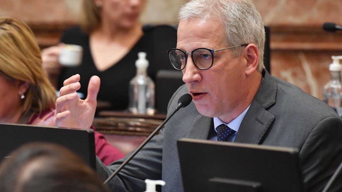 El senador nacional por la provincia de Santa Fe, Dionisio Scarpín destacó que “veníamos solicitando celeridad en las instancias que permitan a nuestra provincia contar de manera urgente con estos magistrados”.