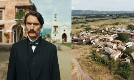 Macondo es un pueblo ficticio en el que se desarrollan las novelas Cien años de soledad. Macondo es un pueblo ficticio en el que se desarrollan las novelas Cien años de soledad.