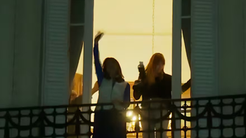 Cristina Kirchner bailó en el balcón.