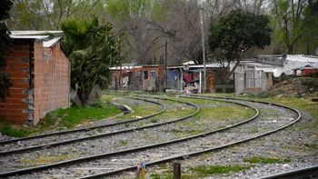 Cuánto bajó la pobreza y la indigencia en 2025 y qué pasa en Santa Fe y Rosario