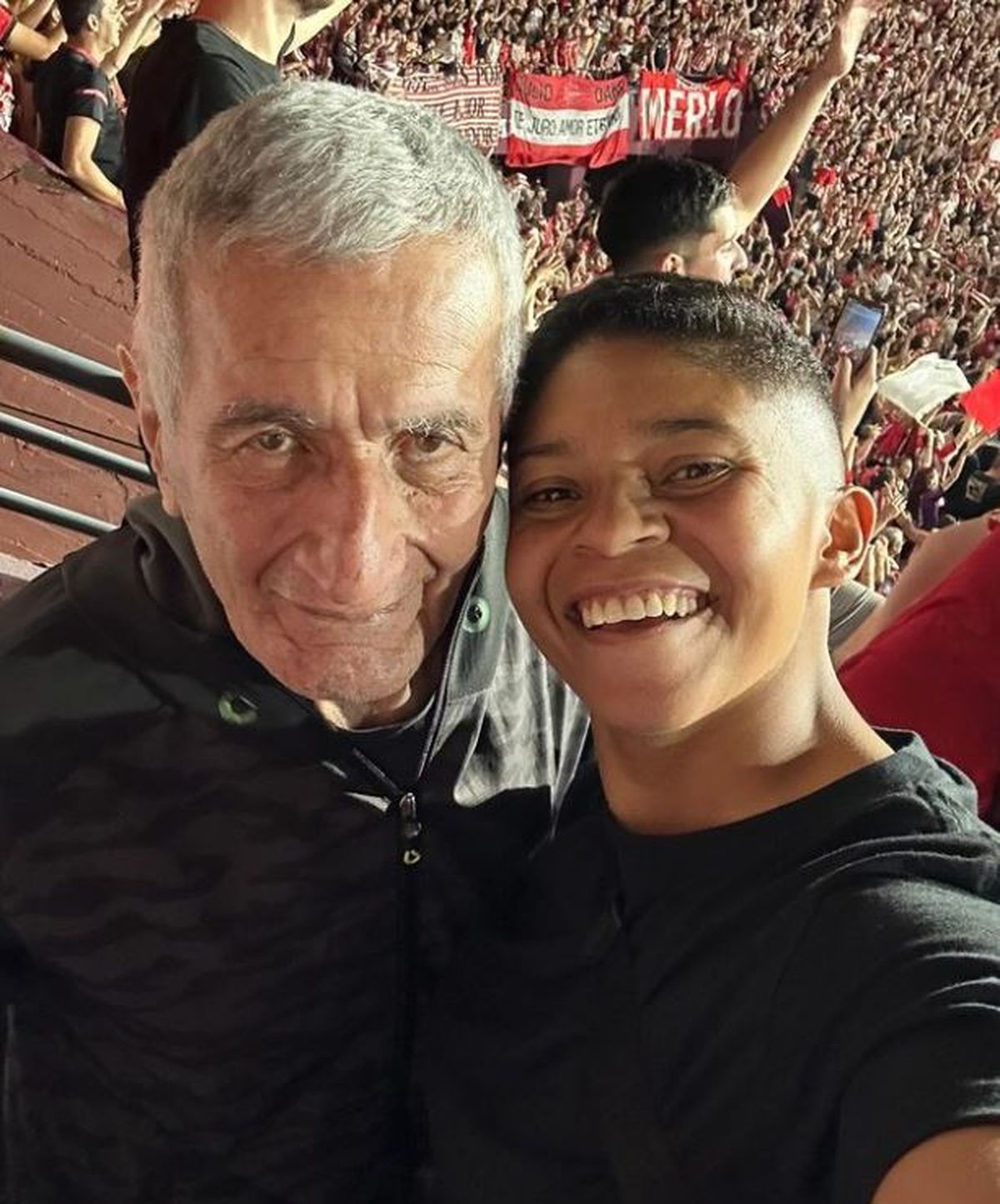 La Bruja Verón se puso de novio con Agustina Amaro, de 30 años. La Bruja Verón se puso de novio con Agustina Amaro, de 30 años.