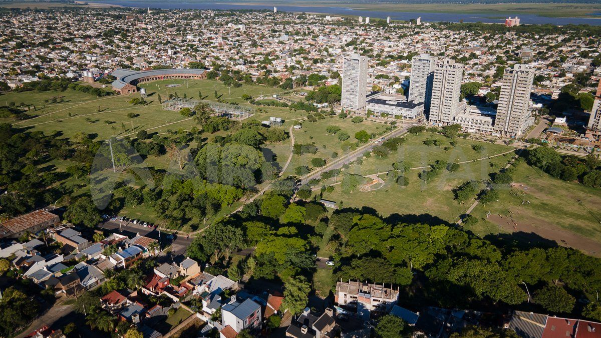 Vecinos y funcionarios de la Municipalidad mantuvieron un encuentro de la Mesa de Consenso y Gestión del Parque Federal.