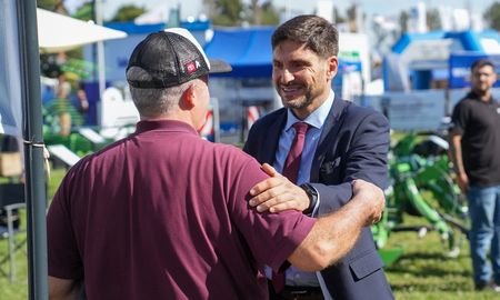 En Expoagro, Maximiliano Pullaro, volvió a reclamar la baja de retenciones. En Expoagro, Maximiliano Pullaro, volvió a reclamar la baja de retenciones.