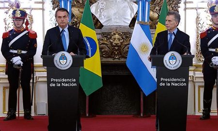 bolsonaro se reunio con macri: ?no queremos mas venezuelas en la region? bolsonaro se reunio con macri: ?no queremos mas venezuelas en la region?