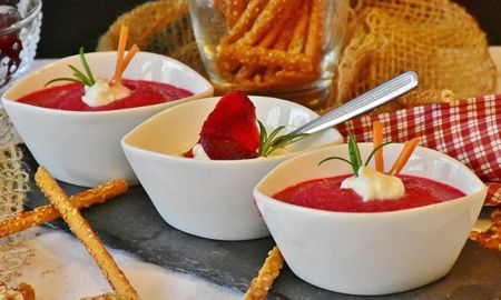 Dip vegano de remolacha. Dip vegano de remolacha.