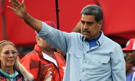 Continúa la polémica tras las elecciones en Venezuela. Continúa la polémica tras las elecciones en Venezuela.