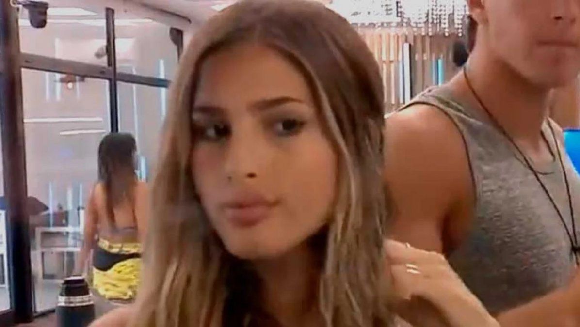 Gran Hermano: señalaron a Julieta tras el hallazgo de caca en la cocina y la apodaron POPOggio