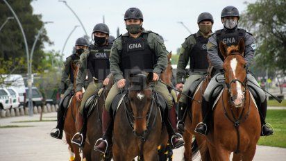 Aire de Santa Fe | Gendarmes en Rosario.jpg