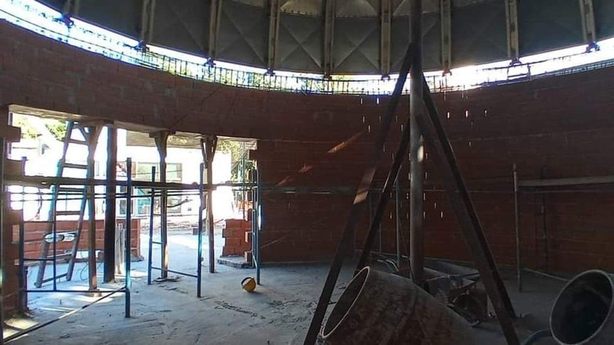 Las refacciones en el interior del Code.