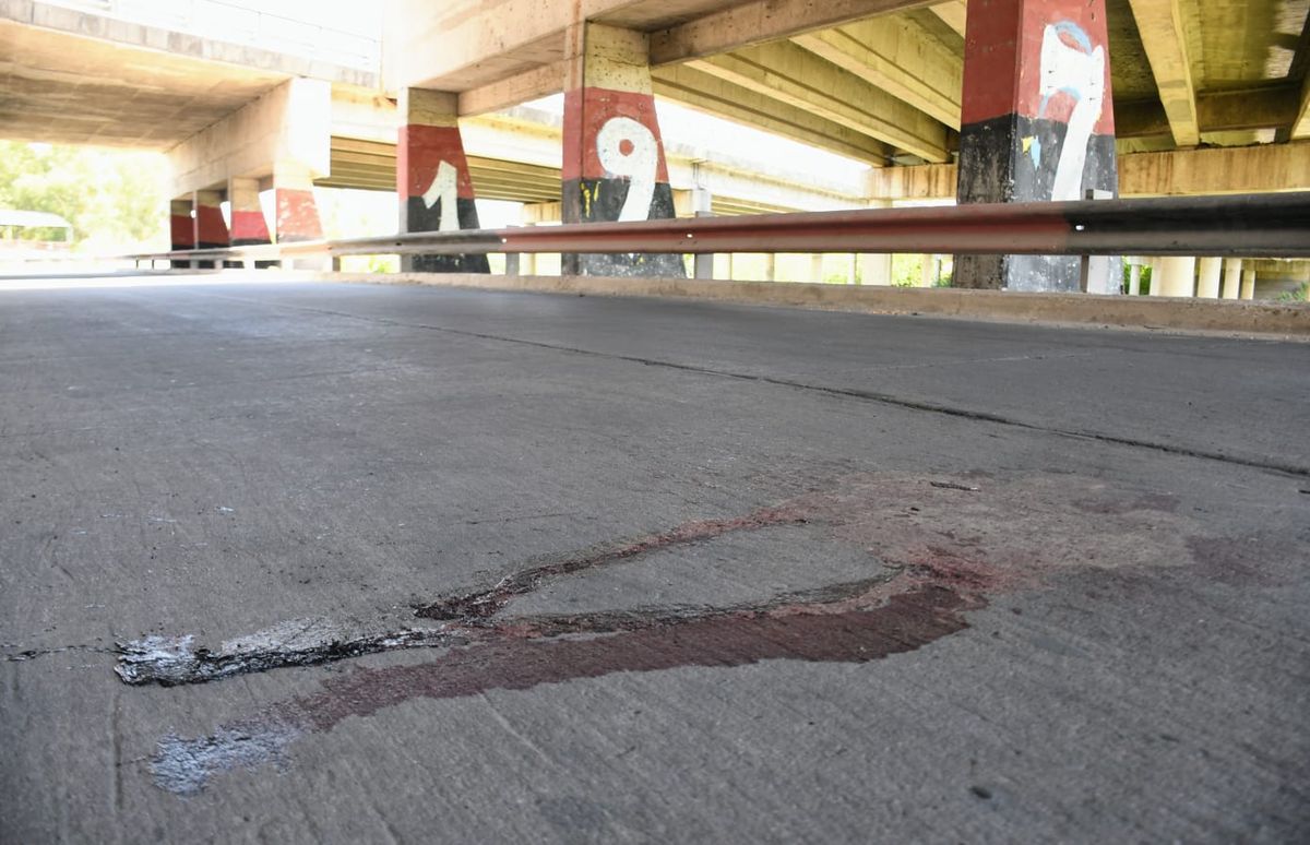 El lunes pasado un efectivo policial y dos presuntos ladrones se enfrentaron a tiros en la zona de Ayacucho y Circunvalaci&oacute;n.