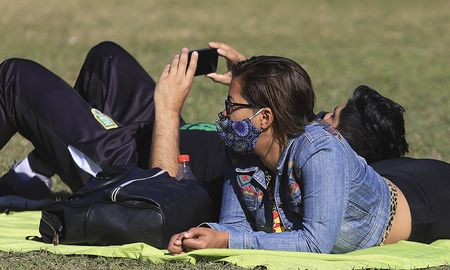 El Ministerio de Salud informa la situación sanitaria de covid una vez a la semana. El Ministerio de Salud informa la situación sanitaria de covid una vez a la semana.