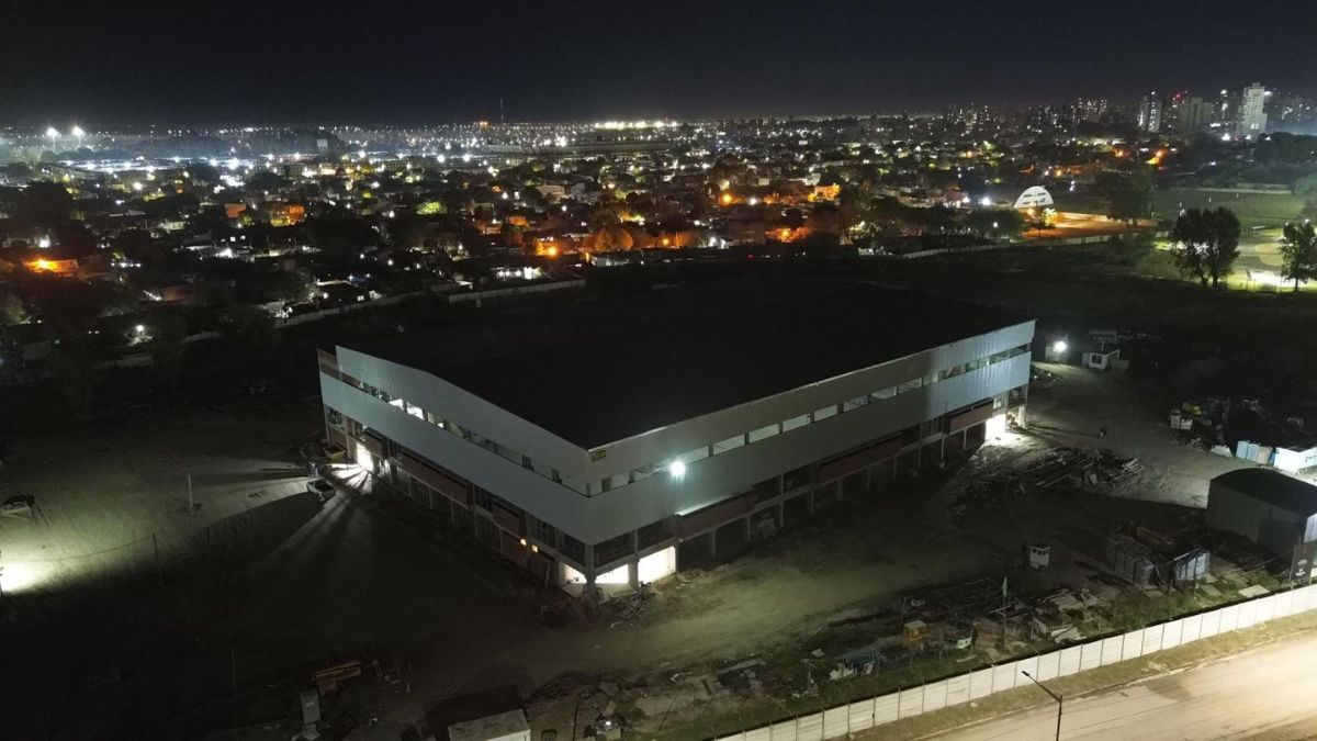 La obra de arquitectura deportiva que construye la Provincia en la capital santafesina, de cara a los Juegos Suramericanos, ya presenta un 70% de avance.&nbsp;
