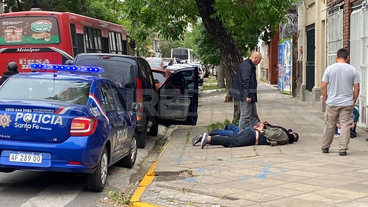 Procedimiento policial en pleno centro santafesino&nbsp;